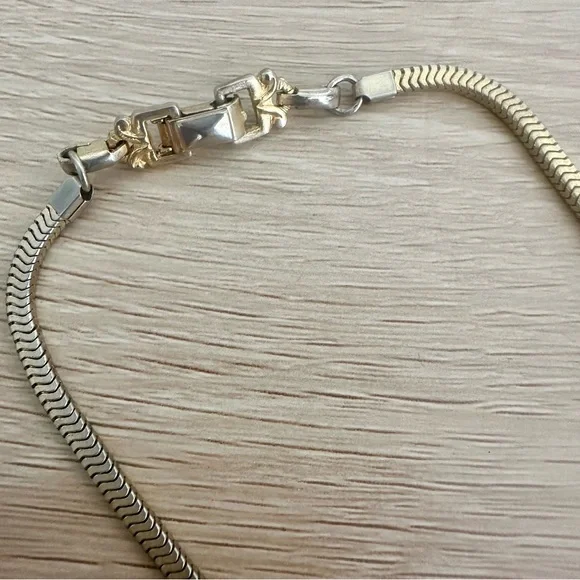 🥂SOLD🥂Vintage Crystal Barclay Signed Necklace, Gold-Tone Emerald Amber, 15” - Picture 5 of 13